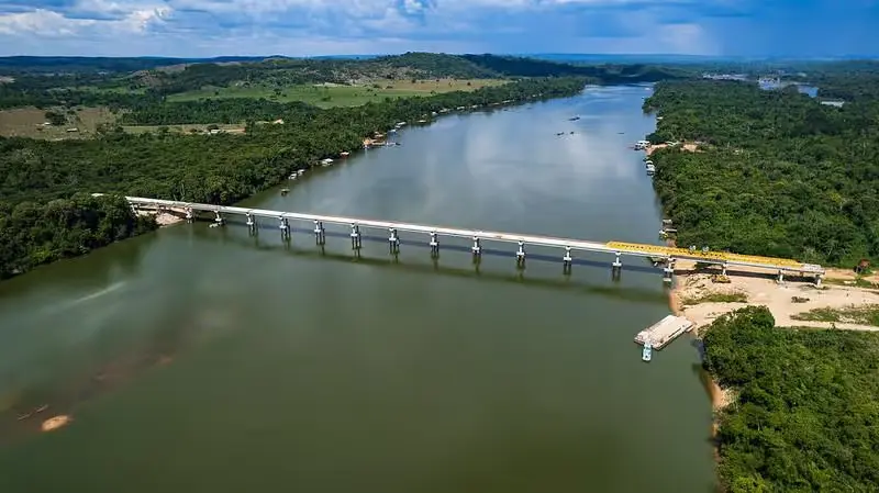 Sinfra-MT avança na construção de duas grandes pontes sobre o rio Teles Pires