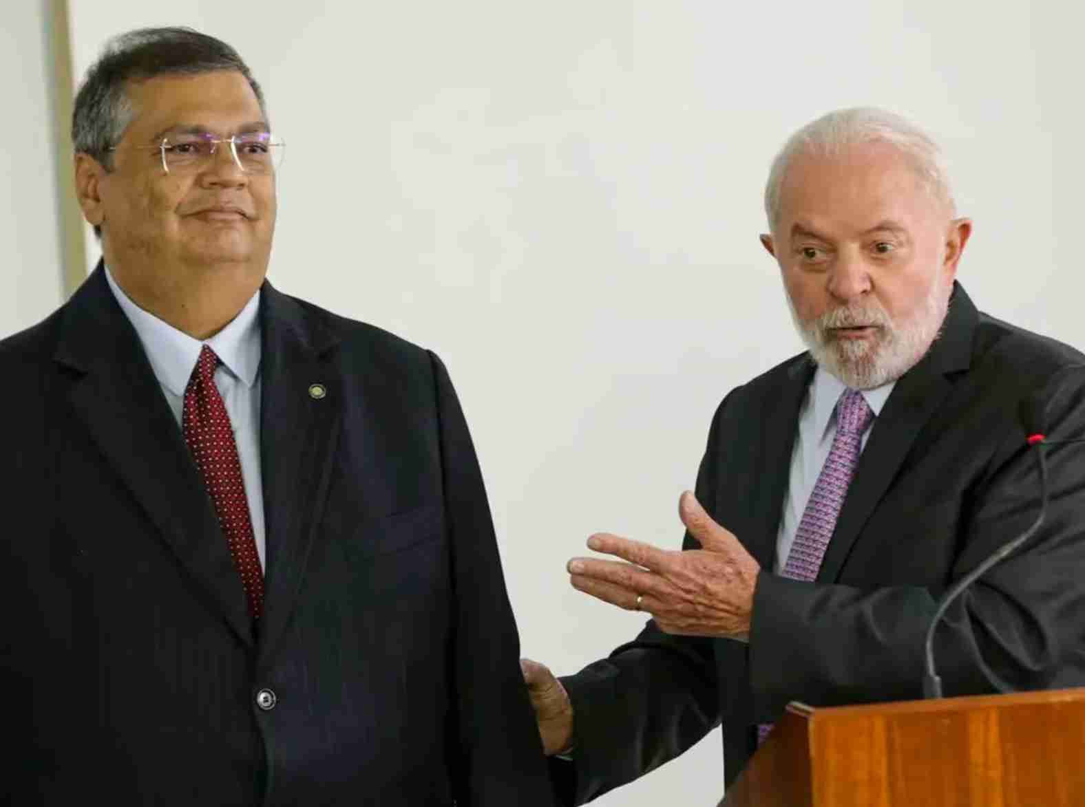 Lula confessa sonho de politizar o STF
