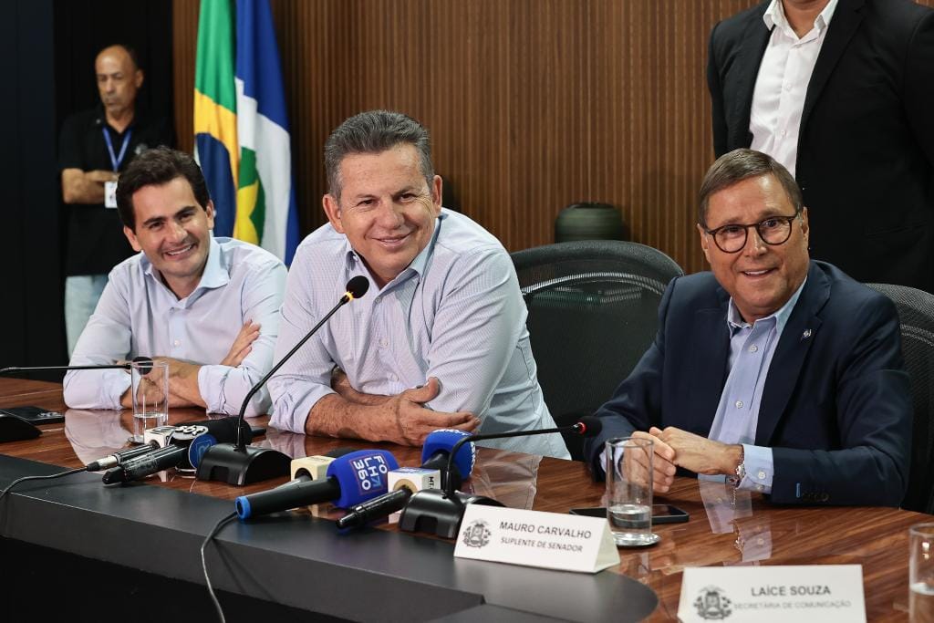 Mauro Carvalho retorna às atividades empresariais e Fábio Garcia continua à frente da Casa Civil