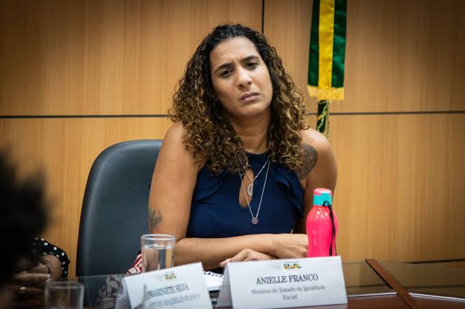 Ministra de Lula atribui tragédias das chuvas no Rio a racismo ambiental