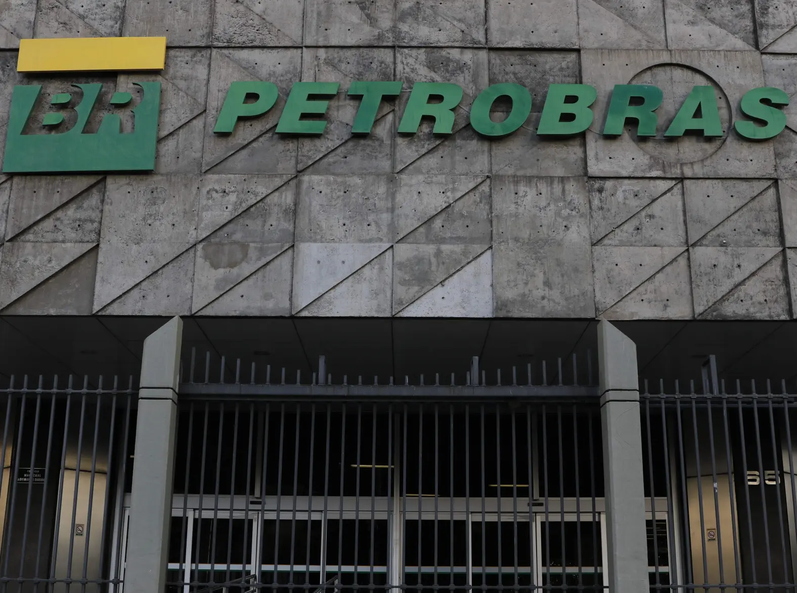Carf mantém cobrança de R$9,18 bilhões à Petrobras