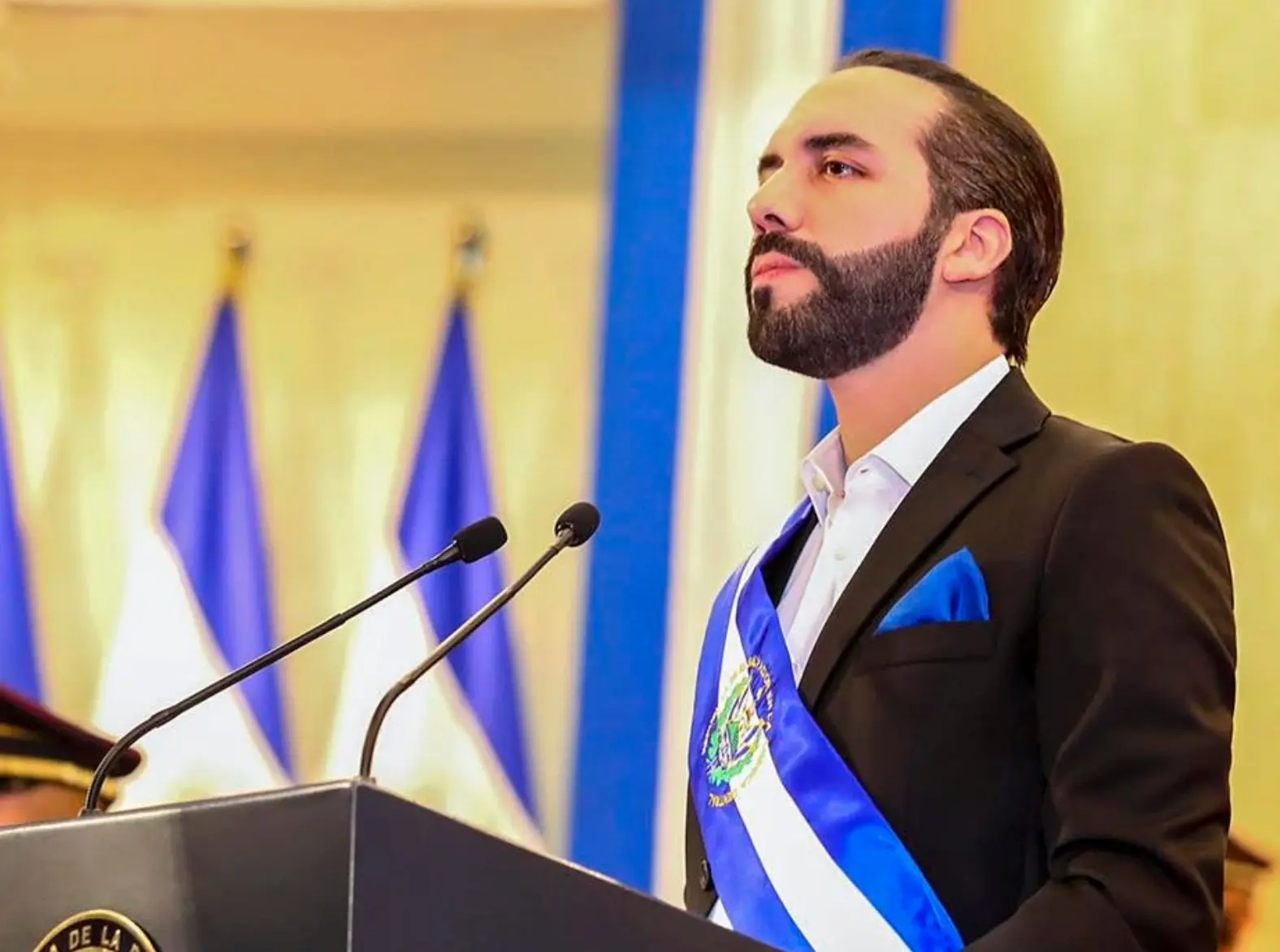 Nayib Bukele é oficialmente reeleito presidente de El Salvador