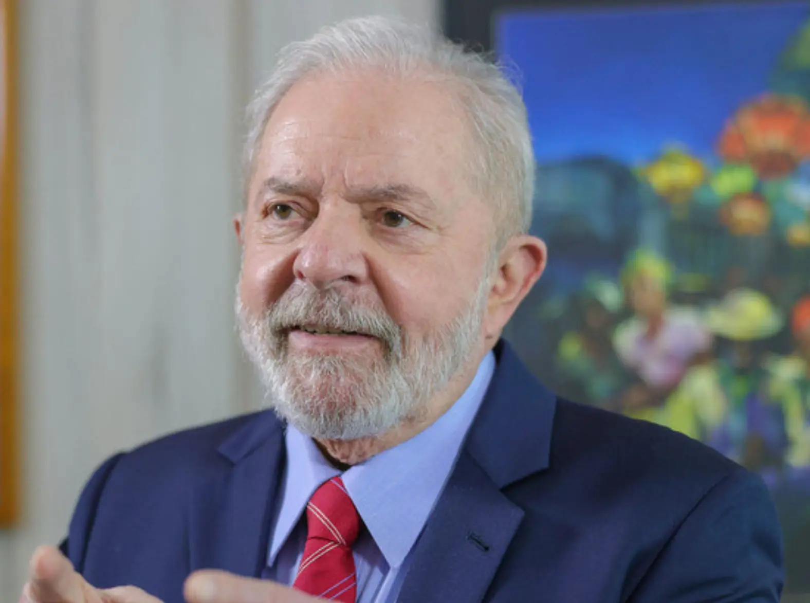 Mais de 70% dos brasileiros não sabem citar uma medida de Lula que ajudou as pessoas