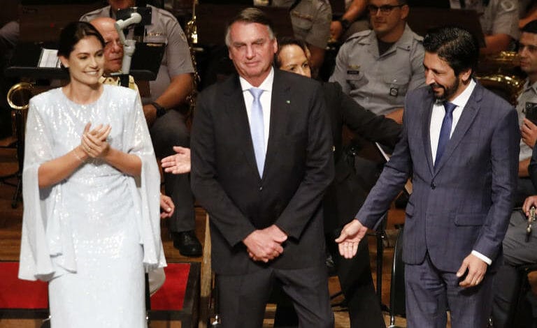 Prefeitura de São Paulo é multada em R$50 mil após homenagem à Michelle Bolsonaro
