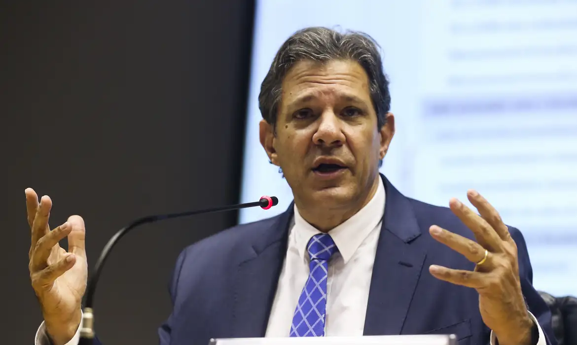 Em reunião com Lula, Haddad destaca medidas para aumentar a receita