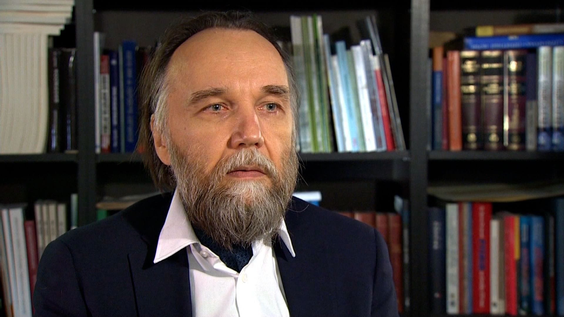 "Somente x.com pode fornecer a imagem correta de como as coisas realmente são na escala global" Alexander Dugin