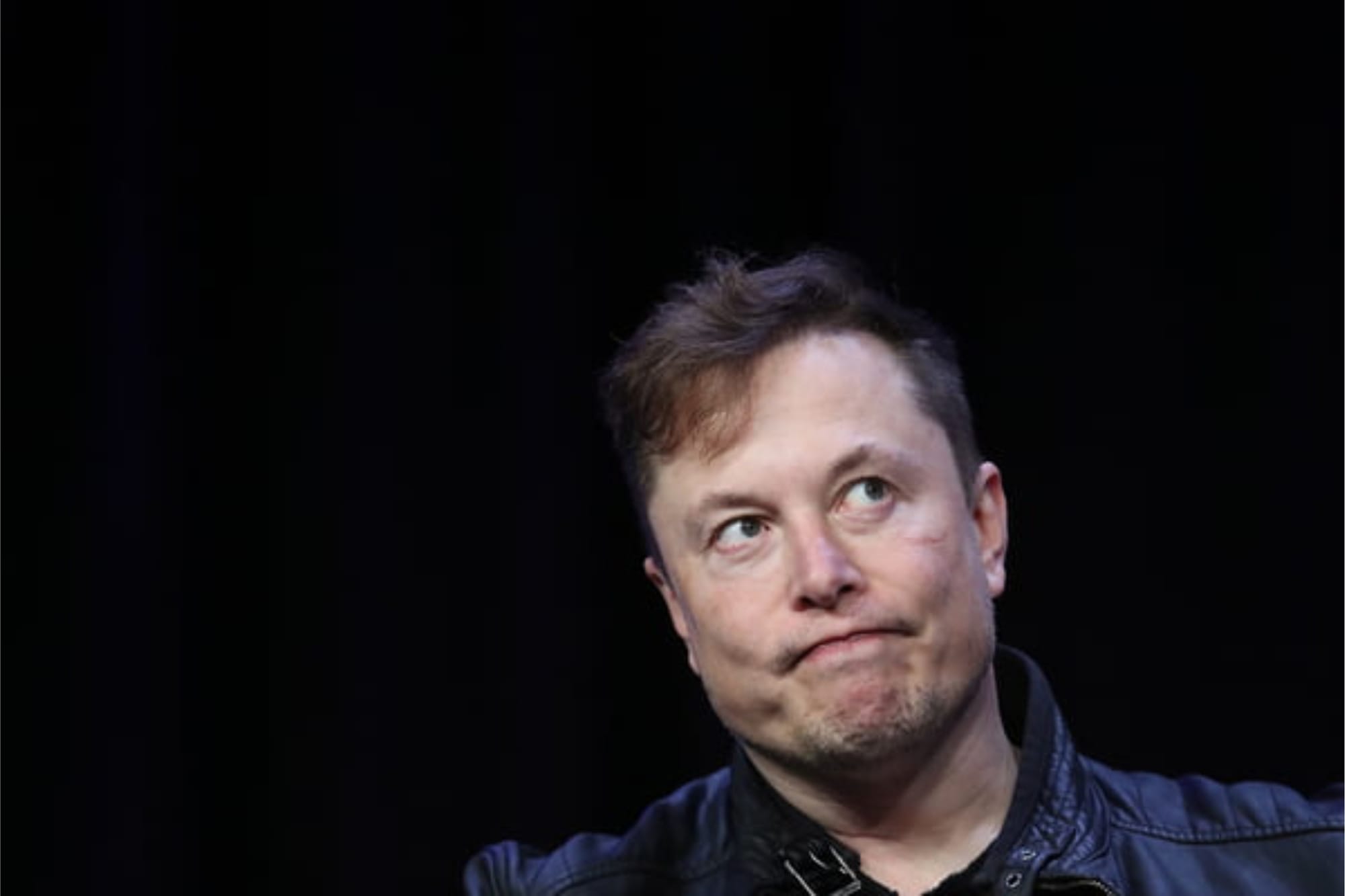 Elon Musk insinua fechar operações do X no Brasil