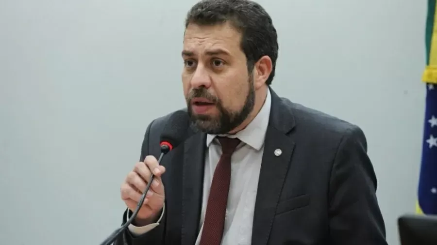 Justiça condena Boulos por pesquisa com dados distorcidos: 'Frankenstein'