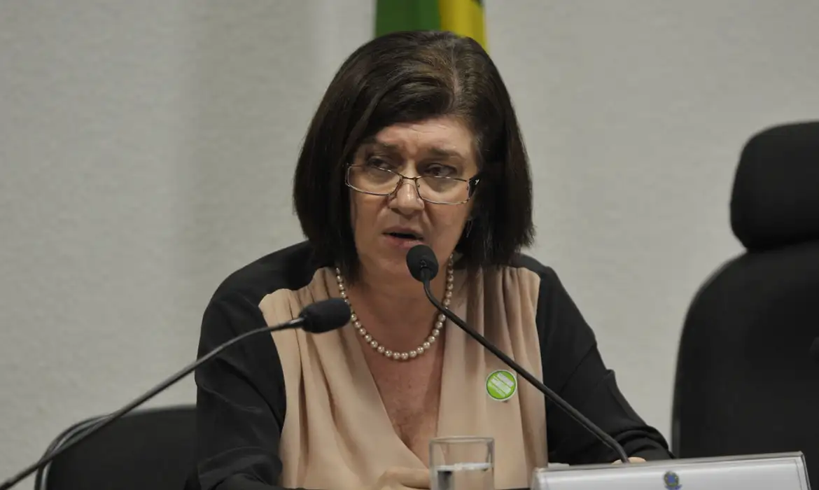 Magda Chambriard se torna a nova presidente da Petrobras