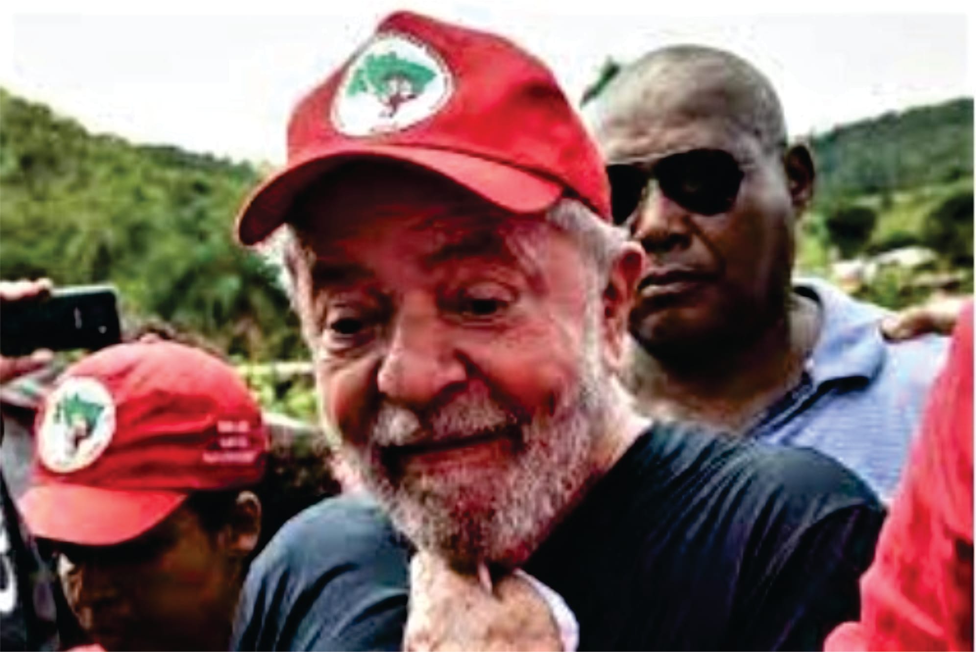 Lula ignora ‘Abril Vermelho’, do MST, e afirma que “faz tempo que sem-terra não invade terra neste País”