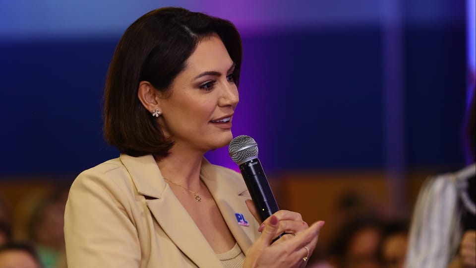 Com Michelle Bolsonaro, PL aumenta filiações femininas e aposta no engajamento de conservadoras