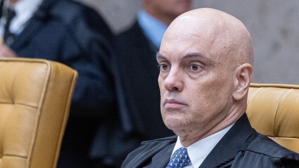 Uso do TSE para apurar ameaças a Moraes pode invalidar provas e livrar suspeitos