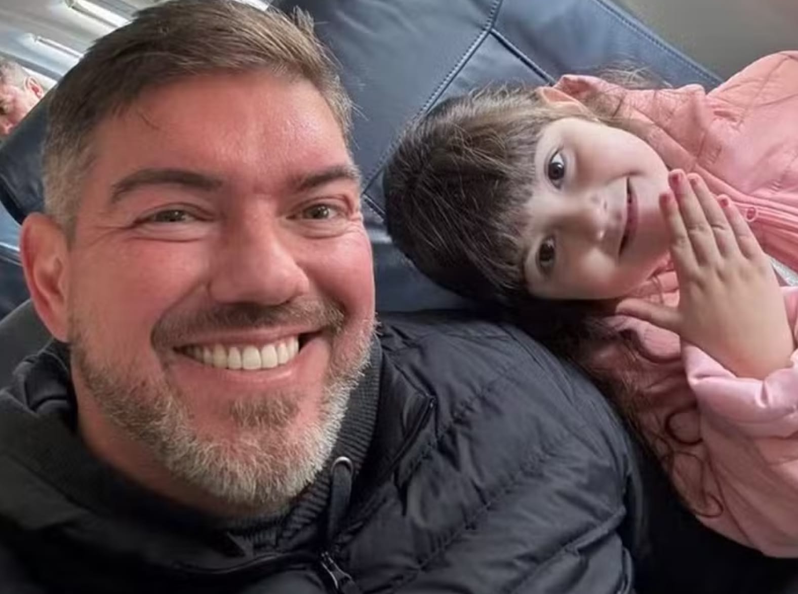 Pai e filha de 3 anos que planejavam passar Dia dos Pais juntos morreram em queda de avião em Vinhedo; veja fotos