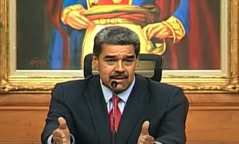 Maduro acusa Bolsonaro, Bukele, Musk e Milei de “extrema direita fascista”