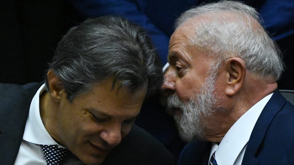 Com fracasso da agenda progressista e ambiental, Lula aposta na economia