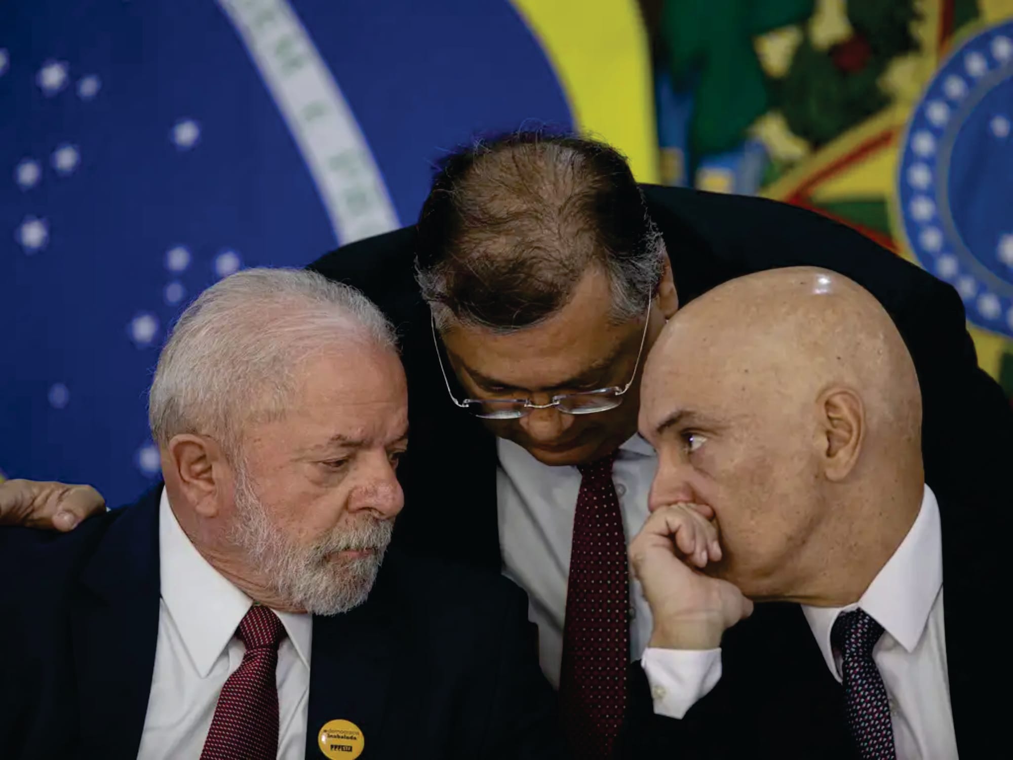 “Mestre e amigo”, diz Flávio Dino sobre Alexandre de Moraes