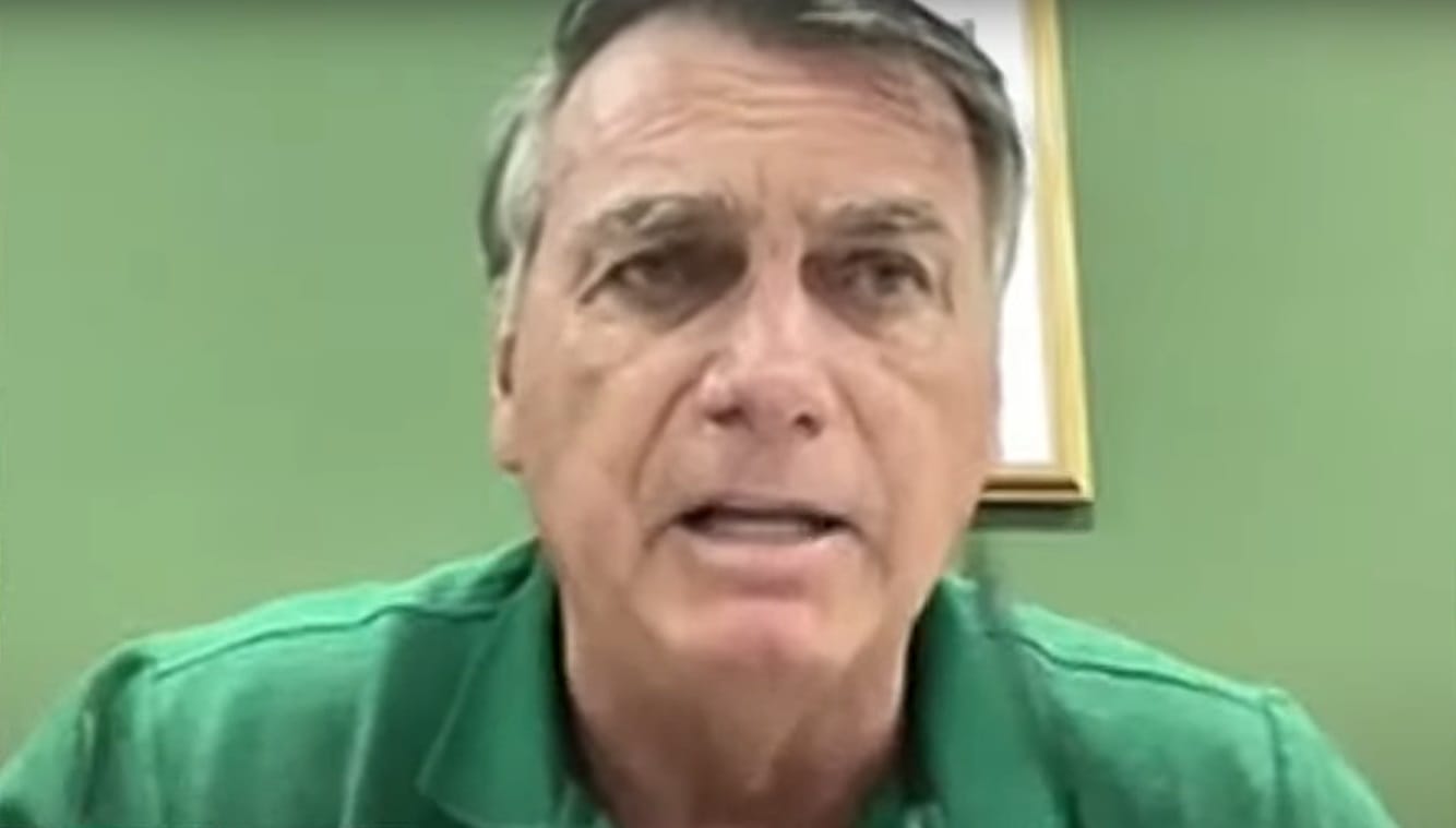 Bolsonaro vai a hospital antes de ato na Paulista