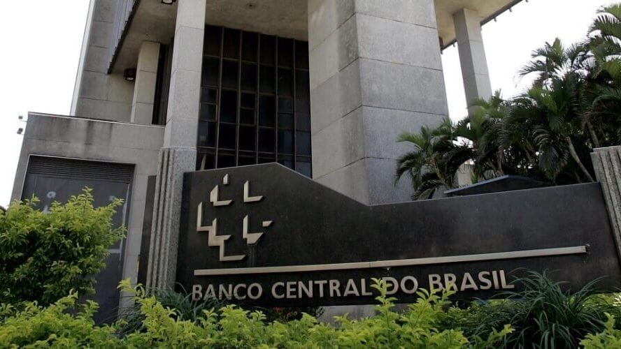 Banco Central aponta divergência de R$ 40 bilhões a mais no rombo fiscal do que o informado pelo Ministério da Fazenda