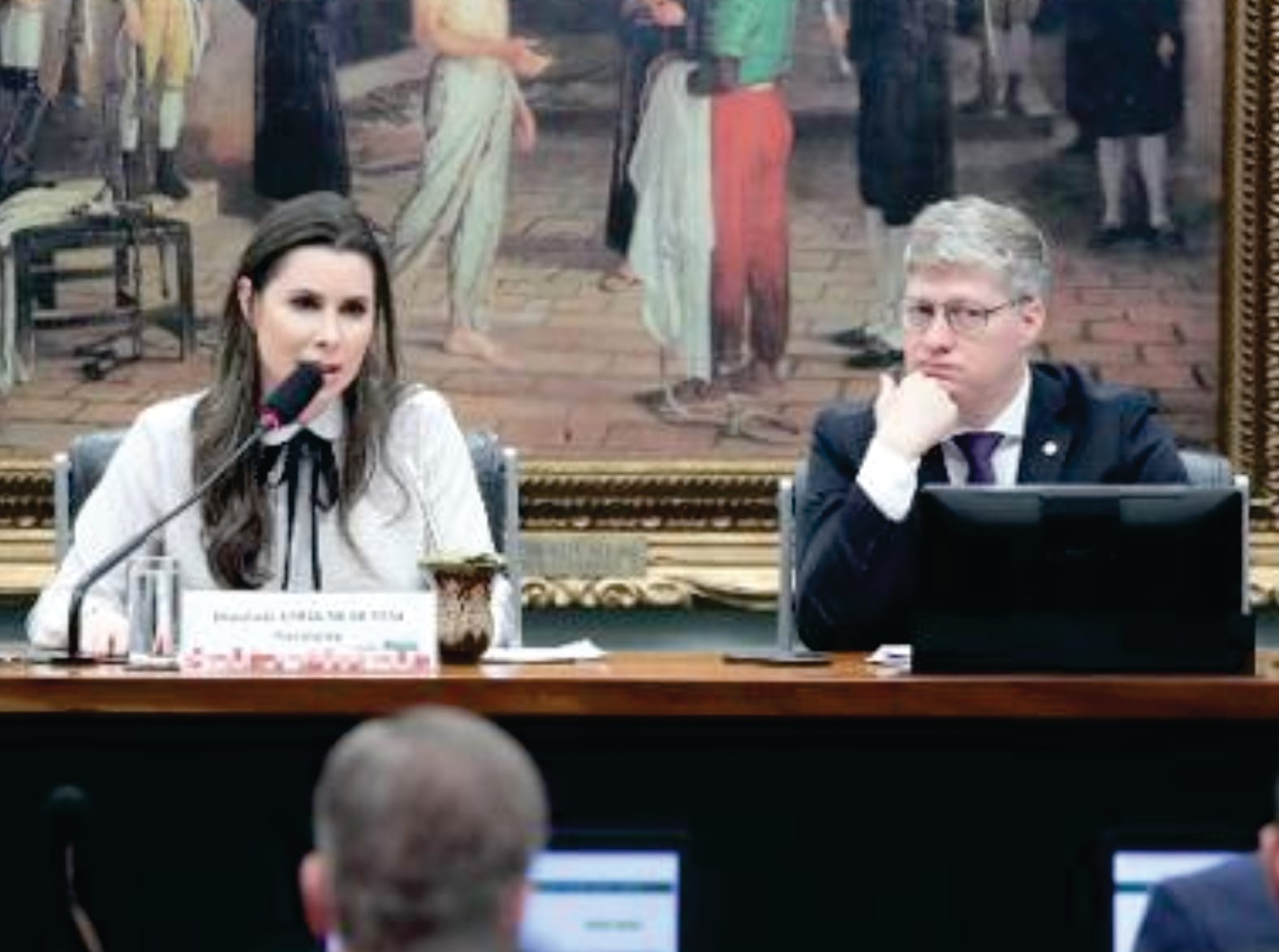 CCJ da Câmara aprova PEC que restringe decisões monocráticas de ministros do STF