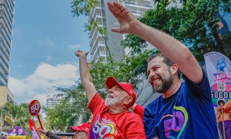 Candidatos apoiados por Lula, Boulos e Maria do Rosário, enfrentam derrotas em São Paulo e Porto Alegre