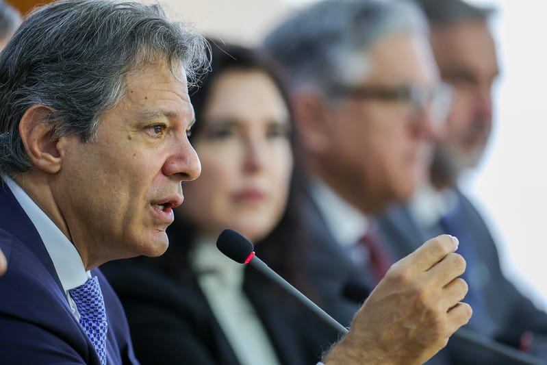 Aposta política do pacote fiscal de Haddad pode dificultar avanço no Congresso