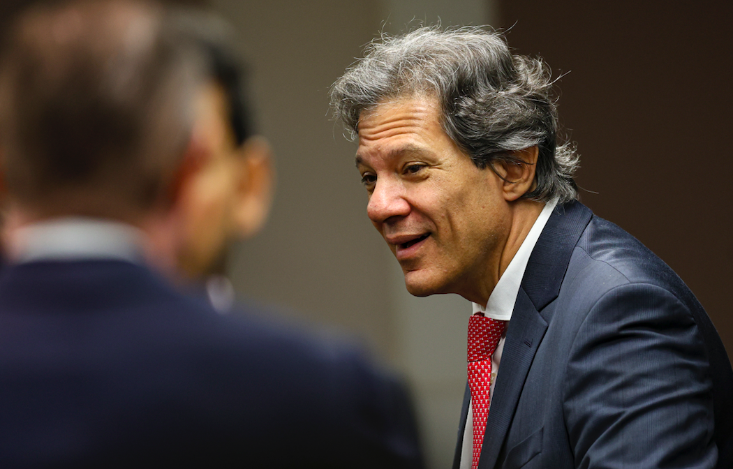 Dólar indomável desmoraliza Haddad