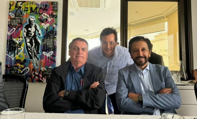 Bolsonaro e Ricardo Nunes se encontram em almoço promovido por Fabio Wajngarten