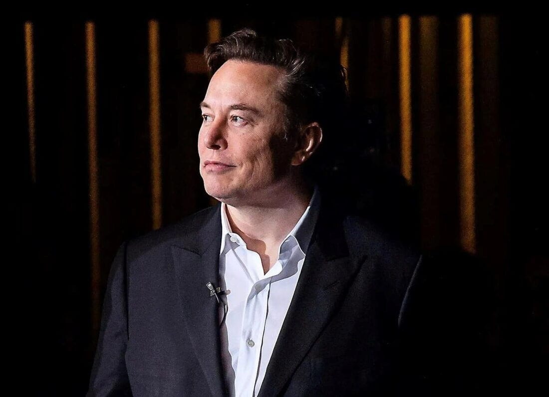 Tesla atinge recorde histórico com Elon Musk em destaque