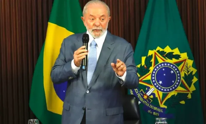 Lula discute modernização de estatais federais em reunião com 16 ministros