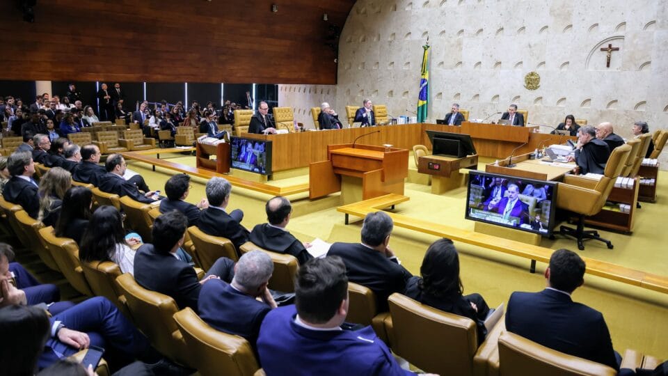 Nem em ditaduras Judiciário liderou regulação de redes, como STF quer fazer