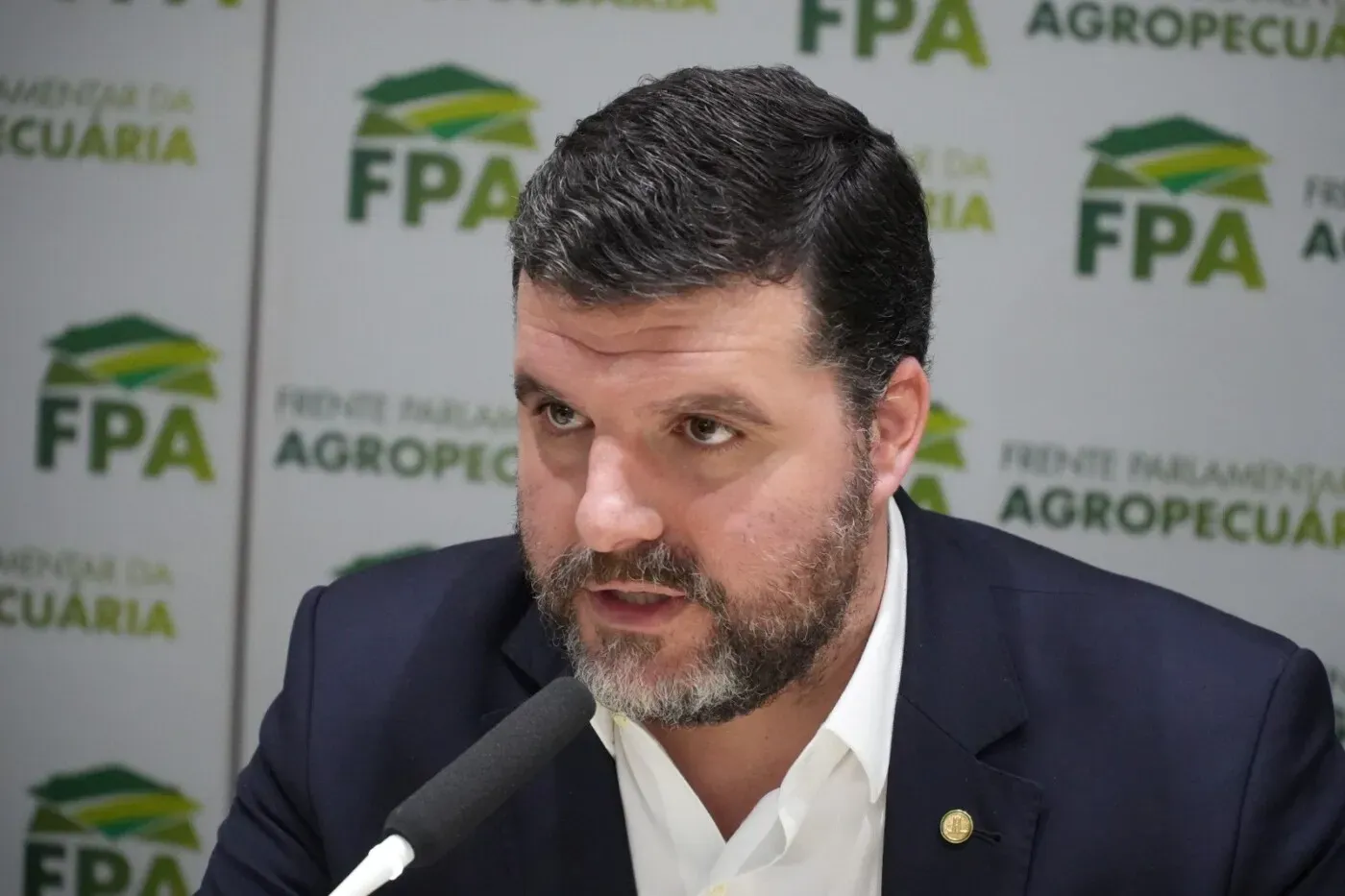 Presidente da FPA, Lupion, exige respeito ao Agro Brasileiro