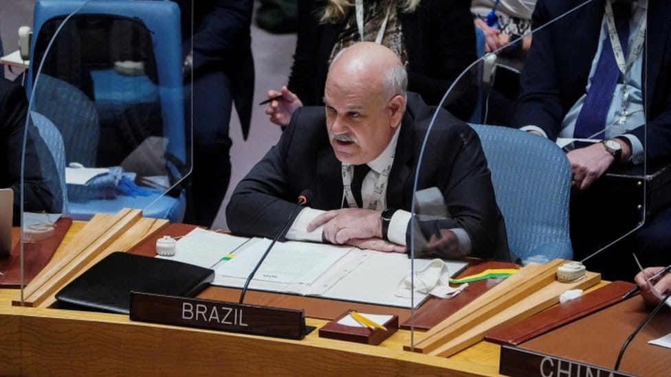 Brasil se omite na ONU e evita condenar invasão russa