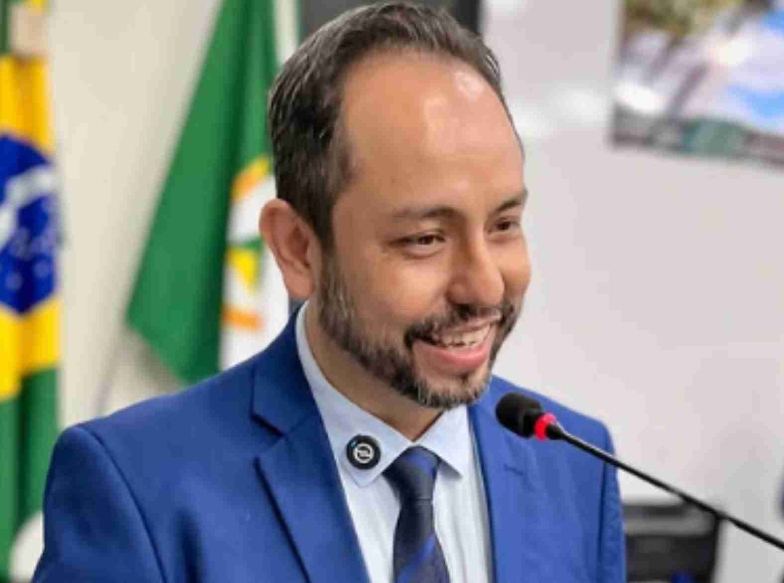Rafael Yonekubo assume cadeira na Câmara com discurso firme e foco em resultados