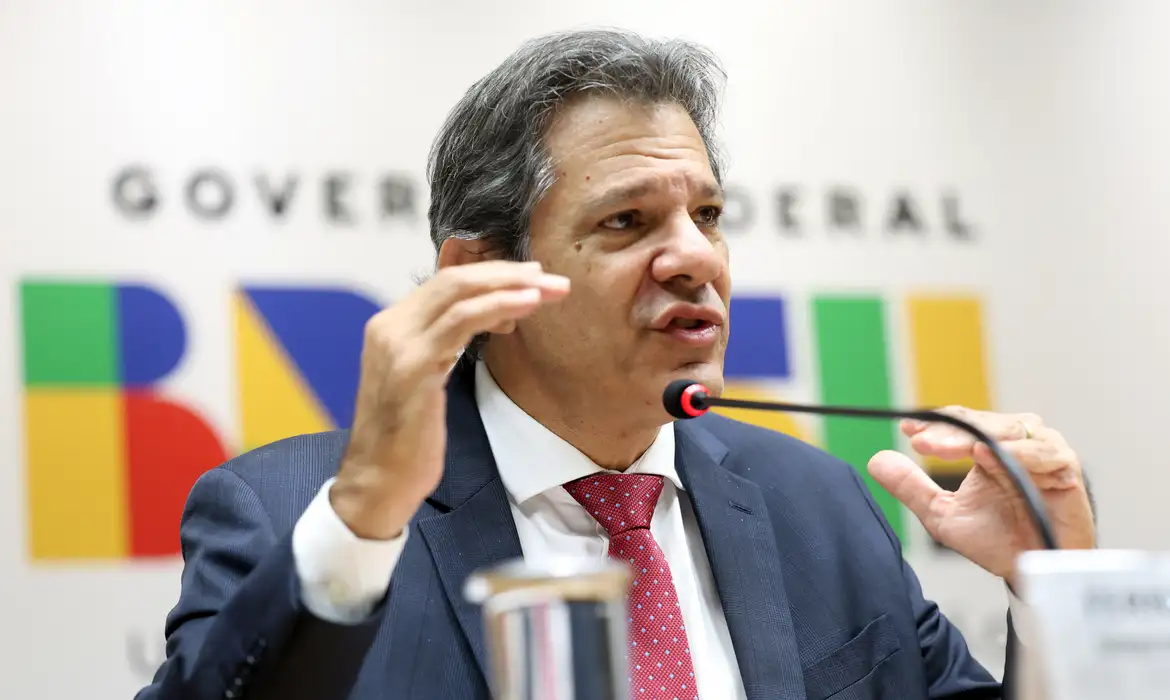 Governo Lula admite derrota sobre IOF e se rende ao embate político