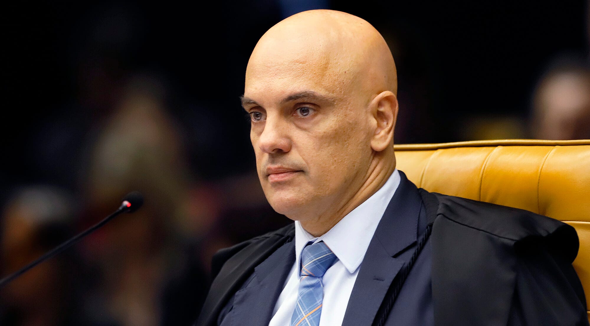 Ordens de Moraes esbarram em fronteiras e ficam sem cumprimento