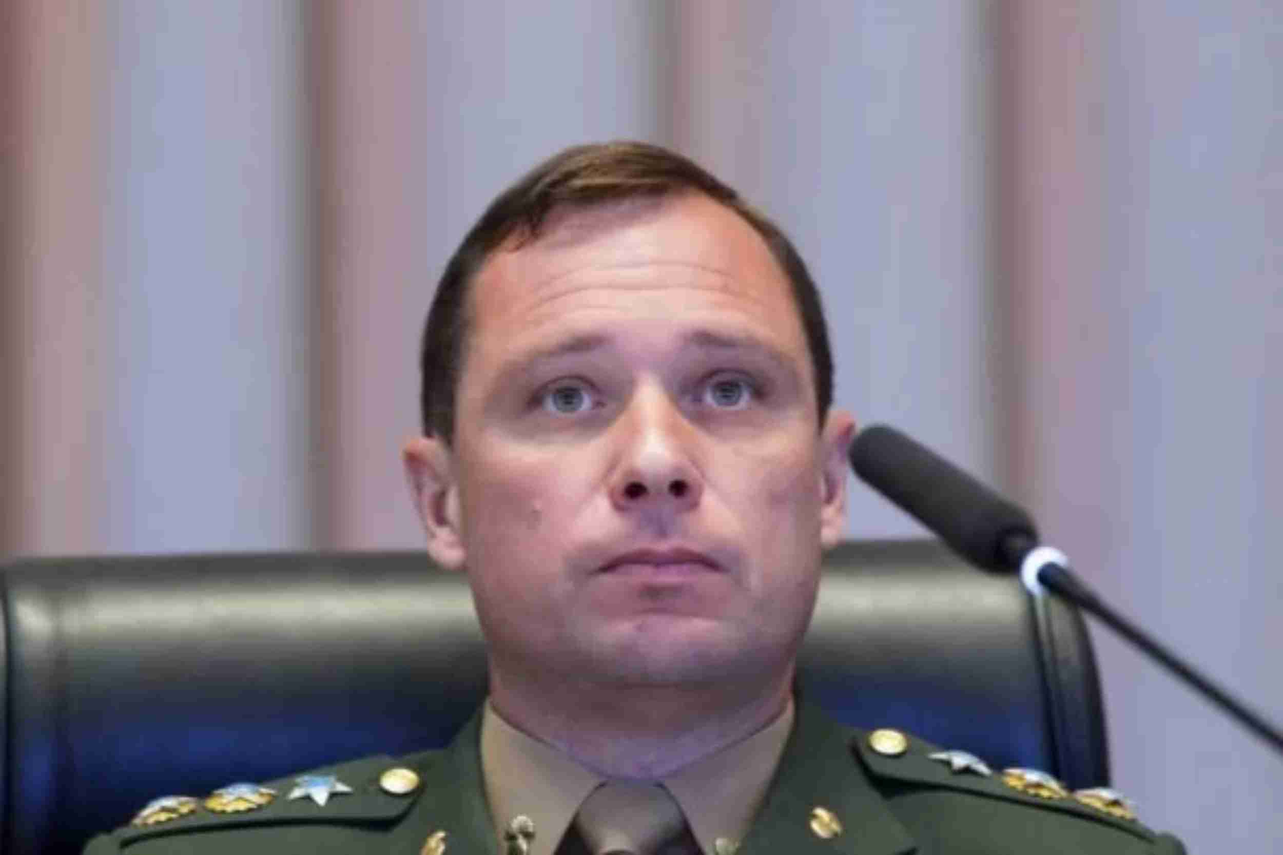 Defesa de Mauro Cid rebate PGR e diz que família não deve explicações