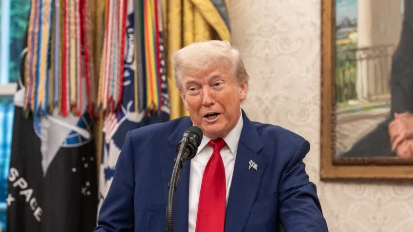 Trump rejeita cessar-fogo e diz buscar fim real do conflito com o Irã