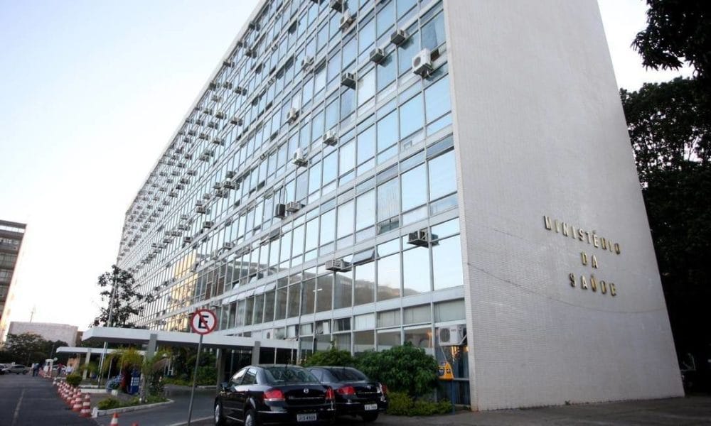SUS à beira do colapso: Haddad reconhece insuficiência orçamentária