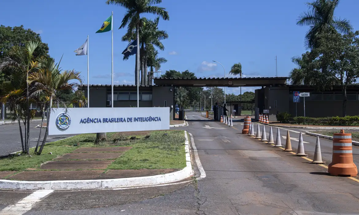 STF cita tentativa de interferência em caso da “Abin paralela”