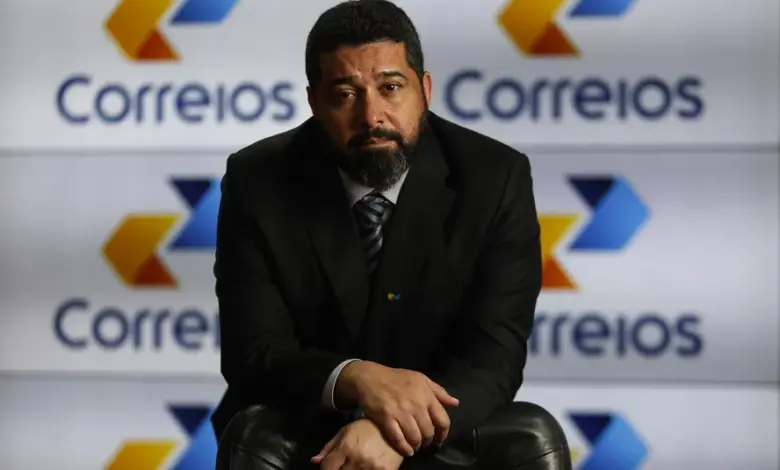 Presidente dos Correios pede demissão em meio a prejuízo bilionário