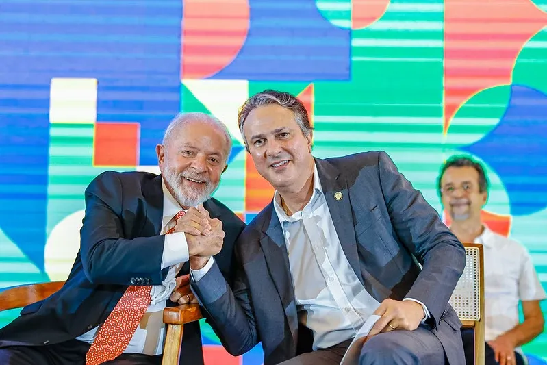 Governo Lula não atinge meta de alfabetização e culpa enchentes no Sul