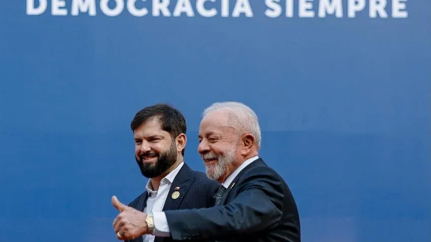 Lula afirma que liberdade de expressão não é autorização para crimes