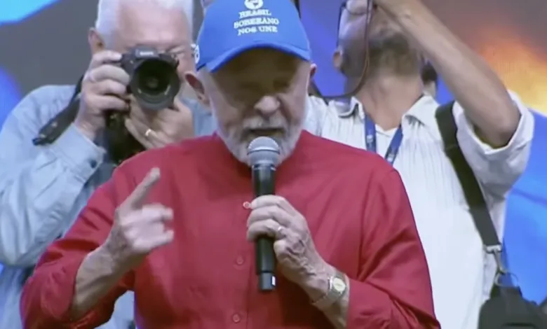 Governo Lula lança pacote bilionário com viés eleitoral em meio à crise com os EUA