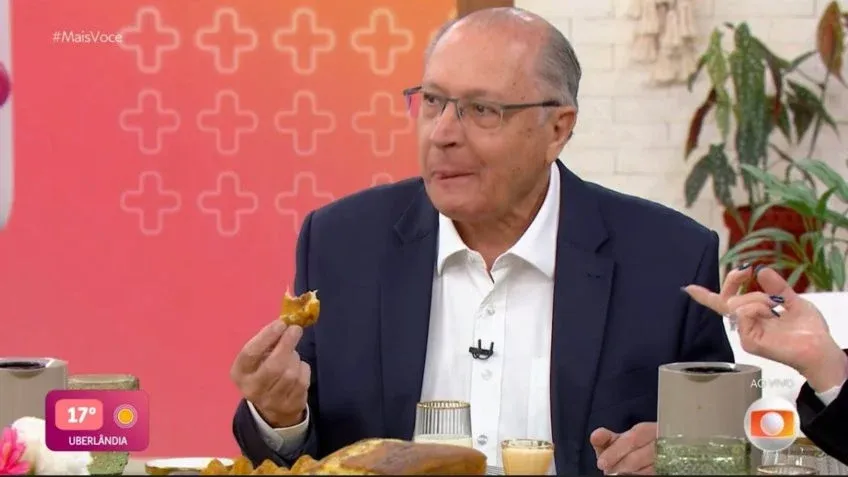 Vice vai à TV matinal com meias de café enquanto país enfrenta tarifaço dos EUA