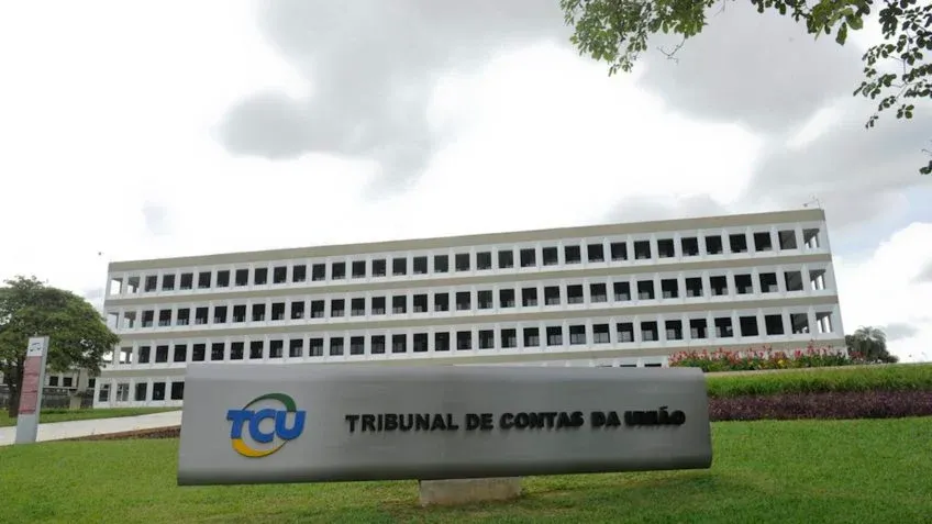 TCU propõe plano de carreira com impacto bilionário até 2029