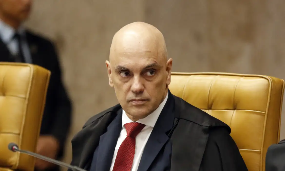 Avança apoio ao impeachment de Moraes no Senado