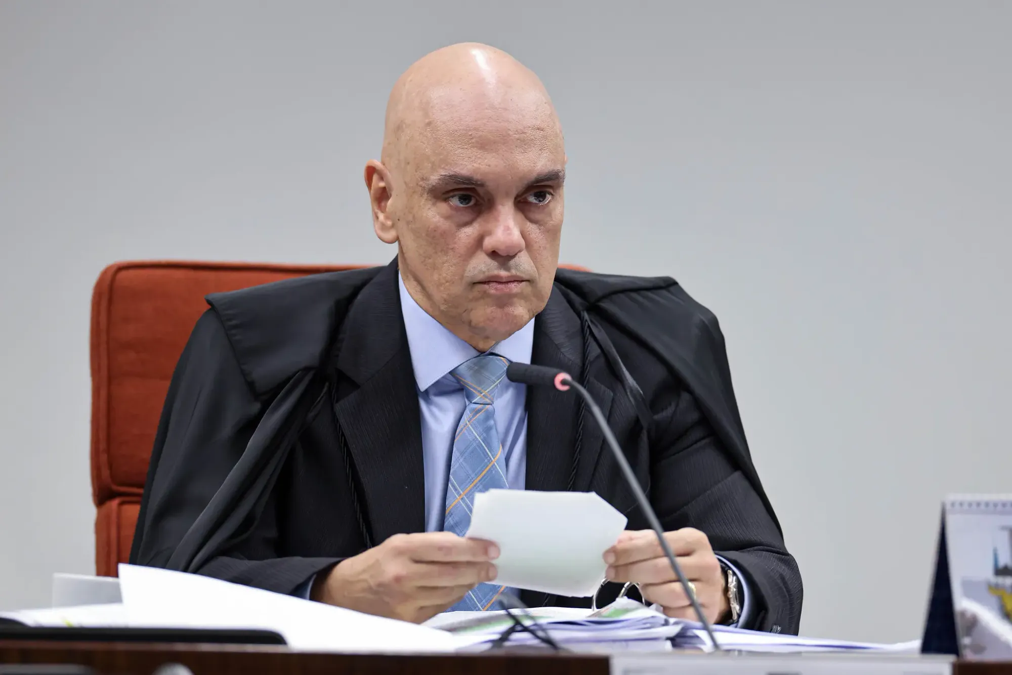 Moraes rebate Mendonça e chama autocontenção do Judiciário de 'coisa de ditador'