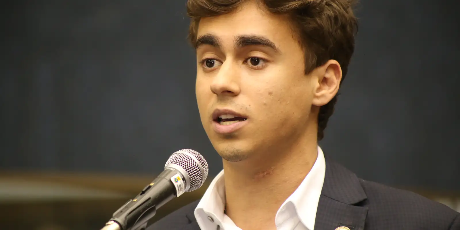 Nikolas Ferreira vira alvo de fake news após Megaoperação da PF