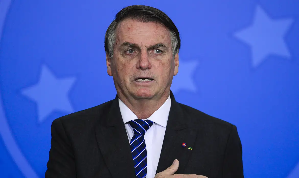 Relatório da PF cita mensagens de Bolsonaro em apoio a manifestações