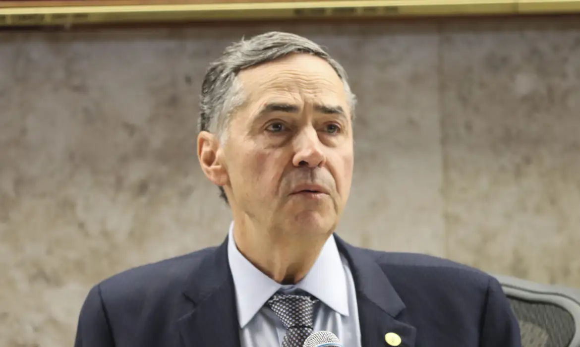 Sanções dos EUA Expõem Fragilidade e Constrangimento de Barroso